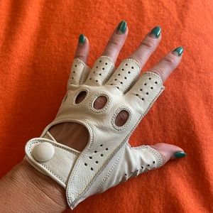 Off White Fingerless Leather Gloves